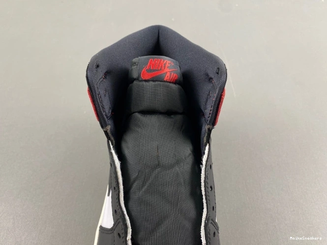 MaikeSneakers High Jordan Black 1 Toe Air Reimagined OG DZ5485-106 0708